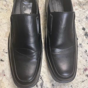 Black loafers size 9.5 - mens